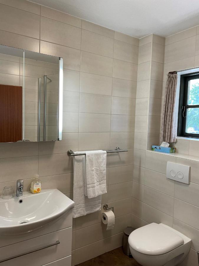 Gasthaus Frorup Hotell Oeversee Exteriör bild