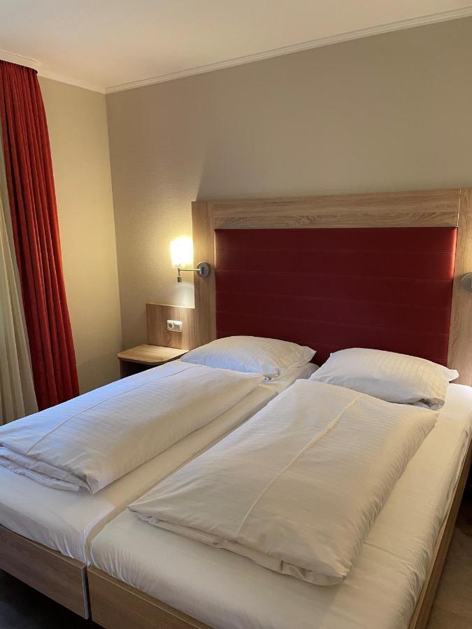 Gasthaus Frorup Hotell Oeversee Exteriör bild