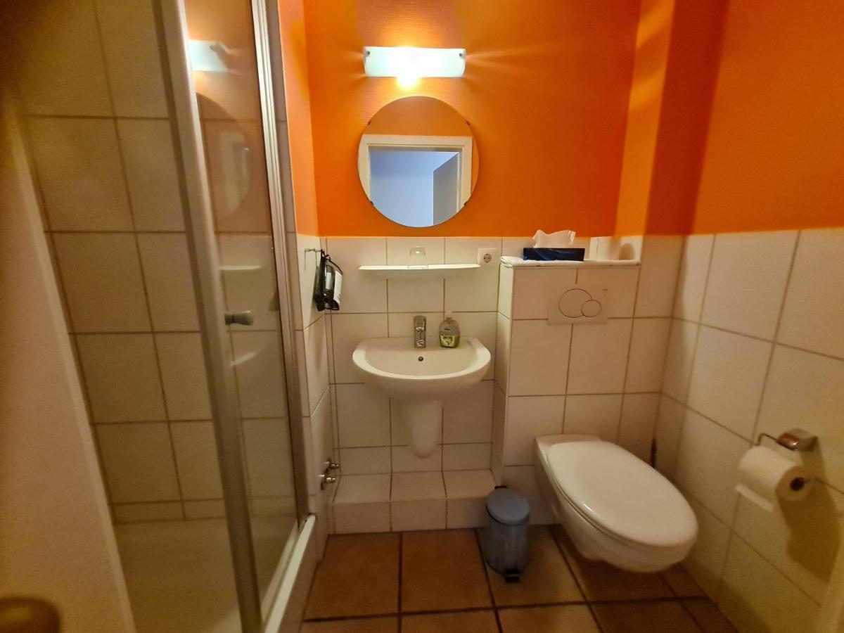 Gasthaus Frorup Hotell Oeversee Exteriör bild